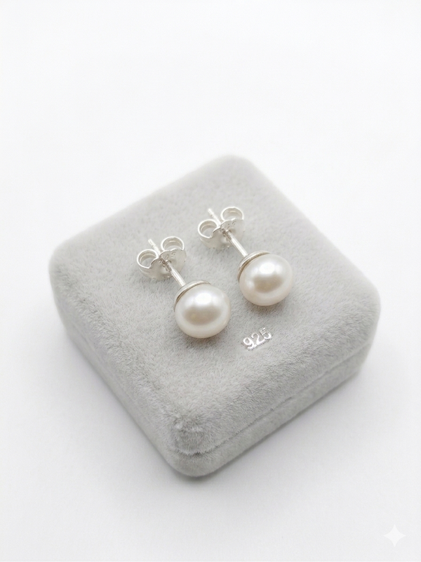 Pearl Earrings - Silver 925 | perfect for everyday wear (8 mm)